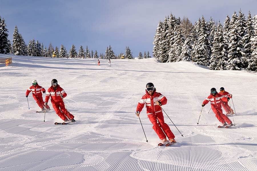 Die-Wintersportschule-Skisschule-Krimml.jpg