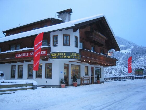 Skischule- Skiverleih Lechner