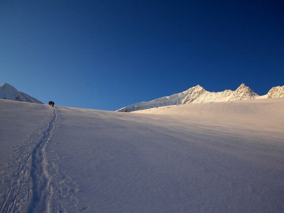 Geführte Abendskitour mit Einkehrschwung